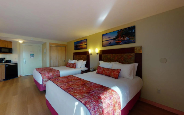 Surfside On The Lake