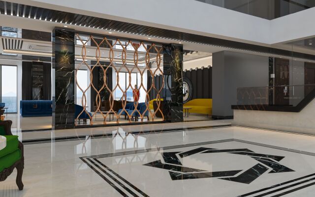 The Nowness Luxury Hotel & Spa (Adults Only 16+)