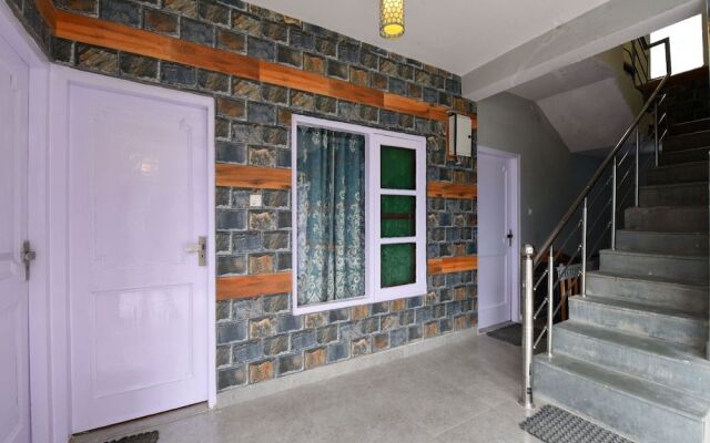 OYO 15216 North Villa
