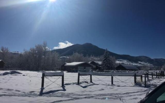 Shamrock Cabin