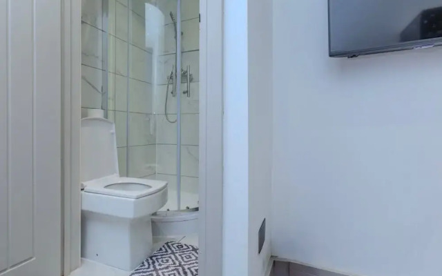 Cozy House In Medway-sleeps10-garden-freeparking