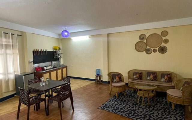 Dzambala Apartment