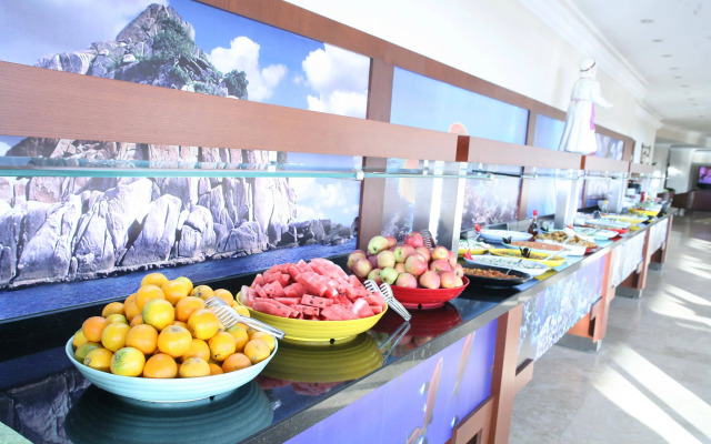 Royal Ideal Beach Hotel
