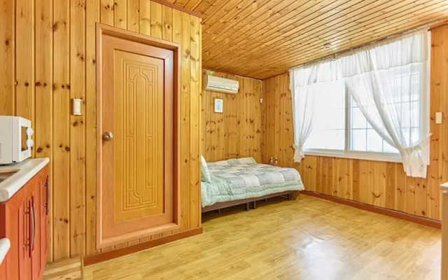 Pocheon Blooming Hill Pension