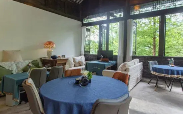 Dujiangyan Qingcheng Back Hill Liaoyuan B&B