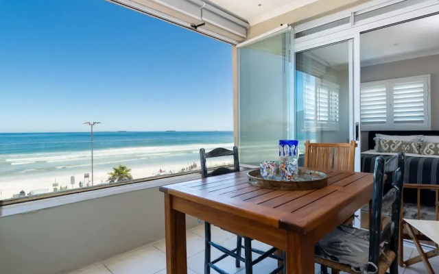 Lagoon Beach Penthouse