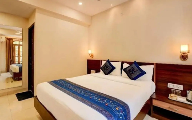 Hotel Assagao Grand