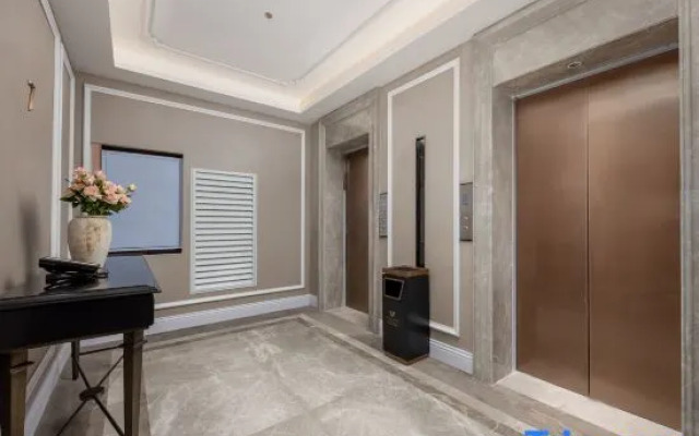 Vienna International Hotel (Zhongxian Xiangshanhu People's Hospital)