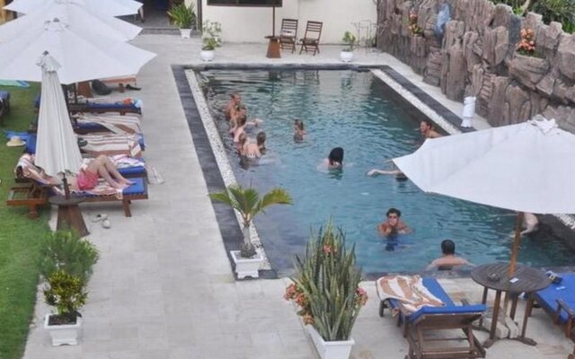 Gili T Resort