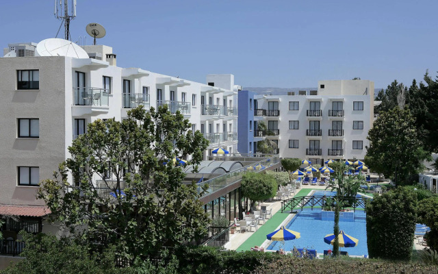 Anemi Hotel & Suites