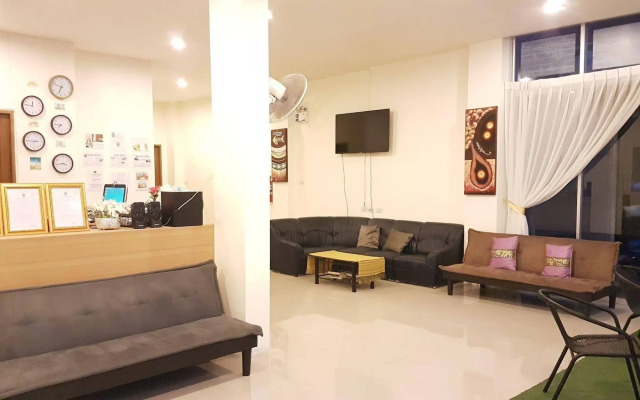 Patong at Inn
