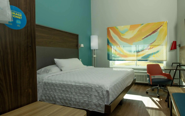 Tru by Hilton The Colony Dallas