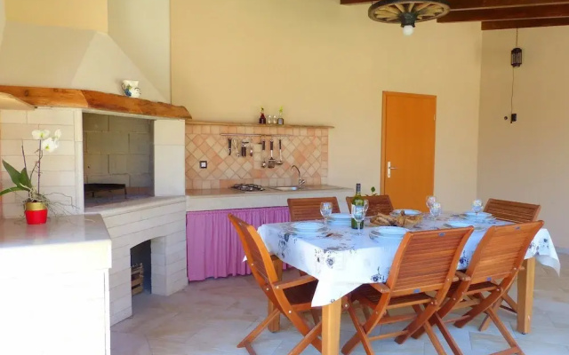 Cozy Holiday Home in Valtura With Swimming Pool