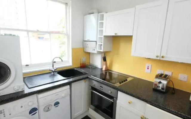 FG Property - Earls Court, Lillie Road