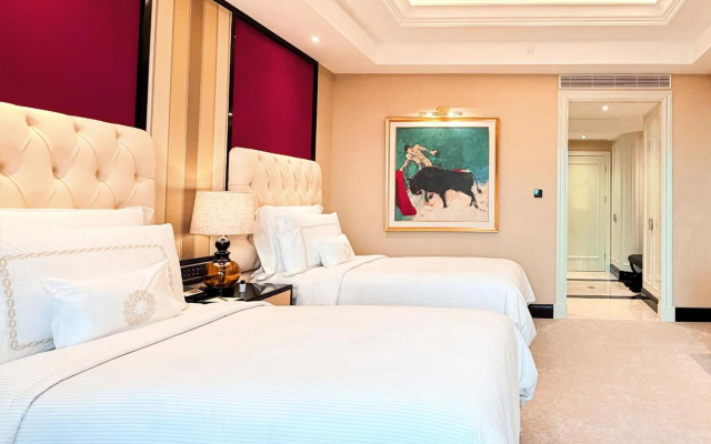 The Trans Luxury Hotel Surabaya
