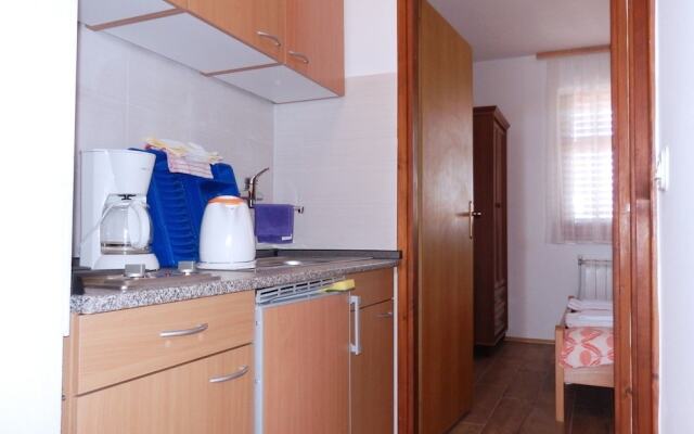 Apartments Idila
