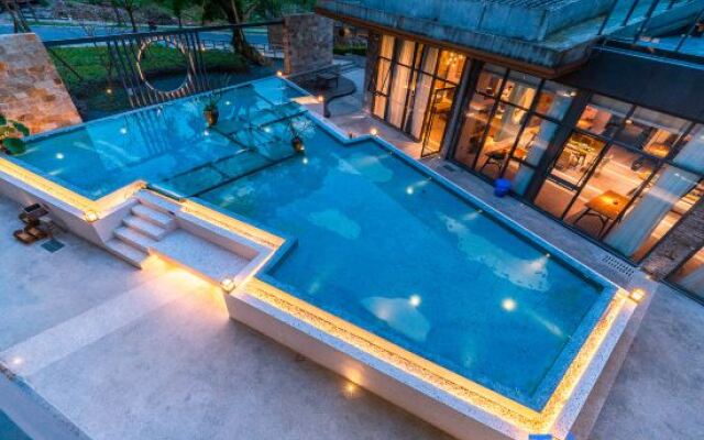 Yunfuli Yunsu·Emeishan Yunshuiju Private Hot Spring B&B