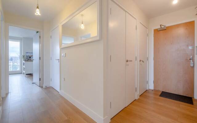 Modern 2 Bedroom Flat in Elephant and Castle
