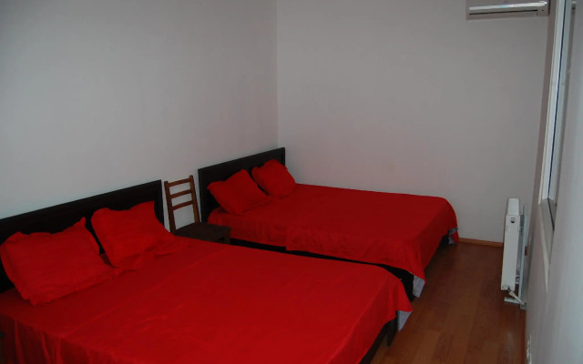 Chacha & Wine Hostel