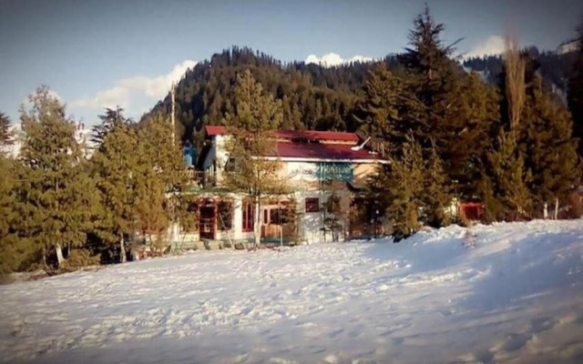 Tourist Inn Hotel Shogran