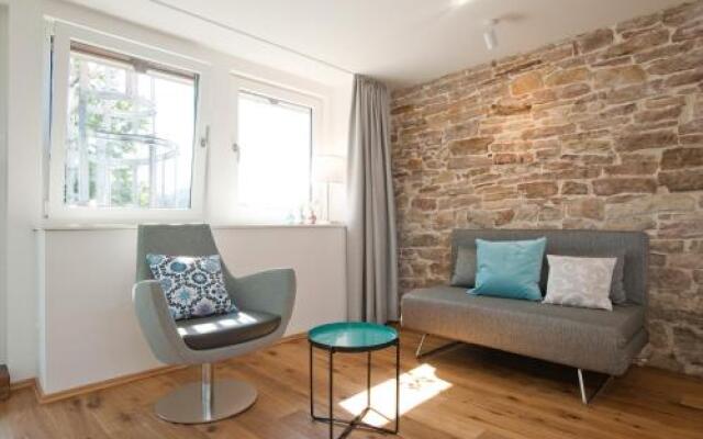 1463 Apartmenthaus