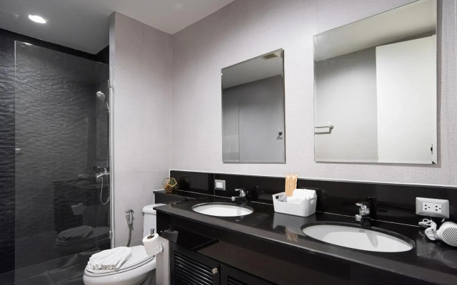 Benviar Tonson Residence