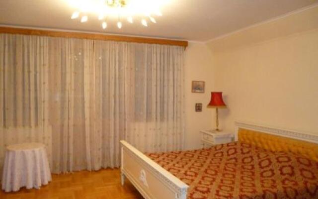 Guest house on Kabardinskaya 49