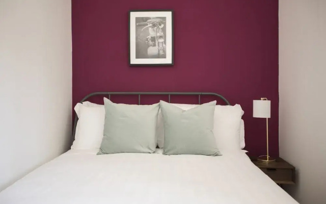 Modern 2BR in San Pietro / Vaticano by Sonder