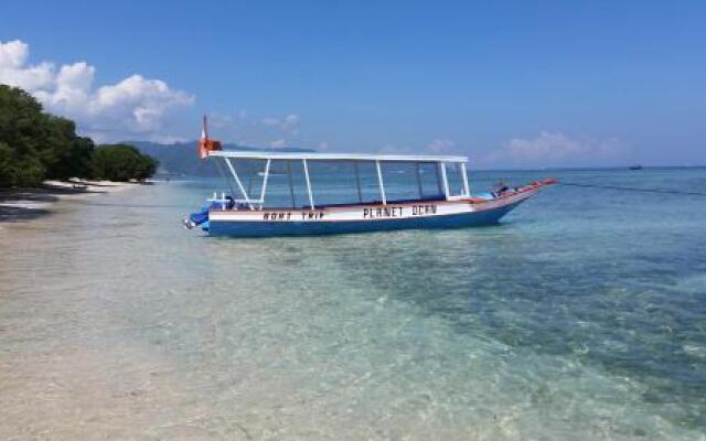 Kampung Meno Bungalows