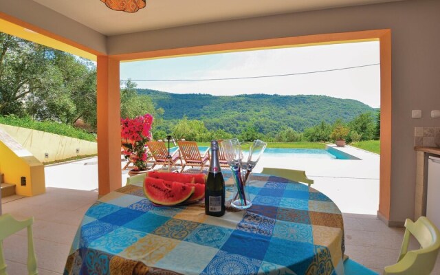 Amazing Home in Smarje With Sauna, Wifi and 2 Bedrooms