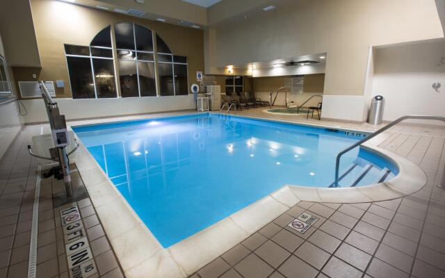 Holiday Inn Express Alpharetta - Roswell by IHG