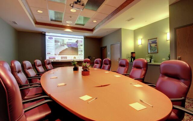 Hampton Inn & Suites Chicago/Aurora