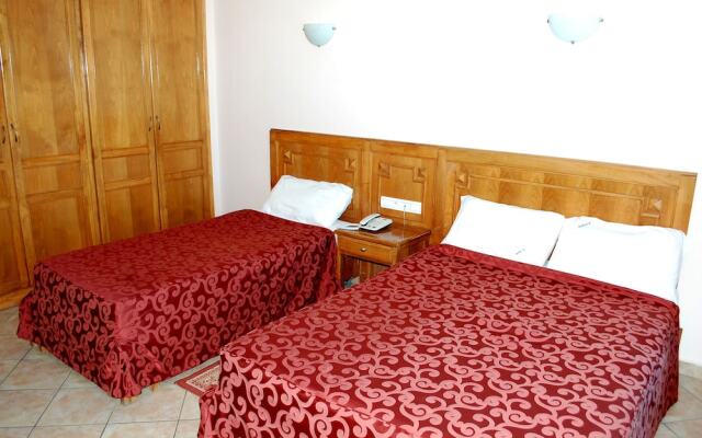 Appart Hôtel Azour