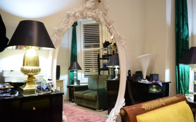 Cosy 1 Bedroom Studio Flat in Knightsbridge