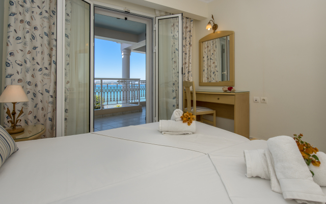 Windmill Bay Hotel