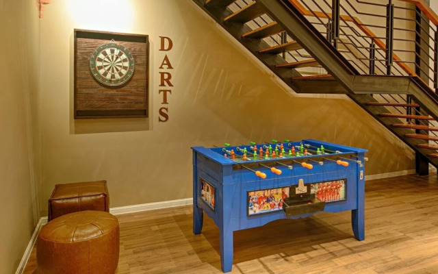 Modern 4-bdr Villa Foosball Dart Cafe Walk to My Khe Beach