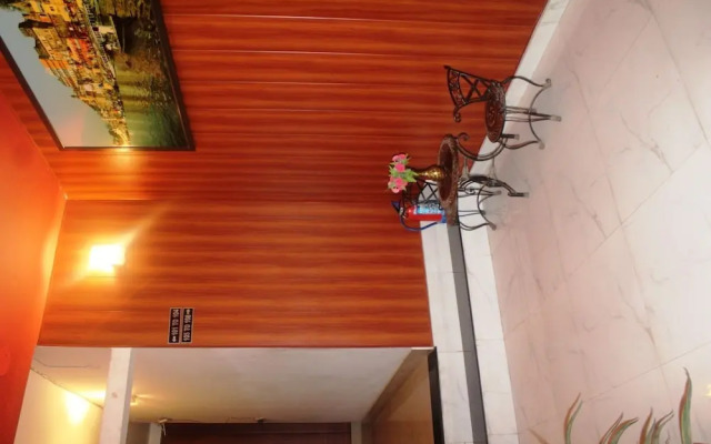Hotel Yash Residency Assi Ghat & Bhu