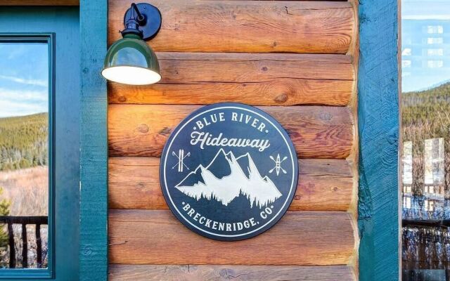 Blue River Hideaway by Boutiq