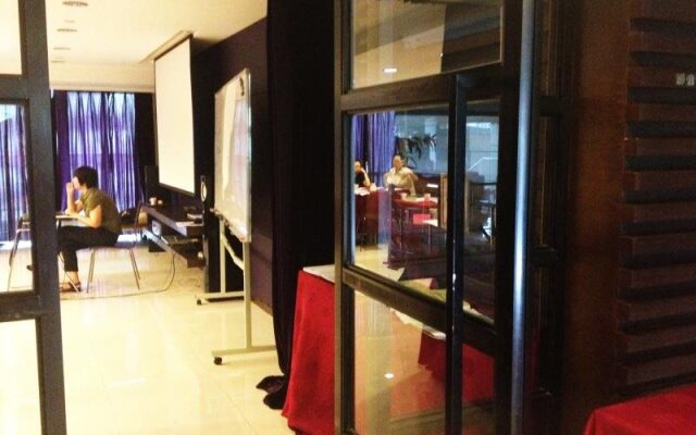 King Tai Service Apartment