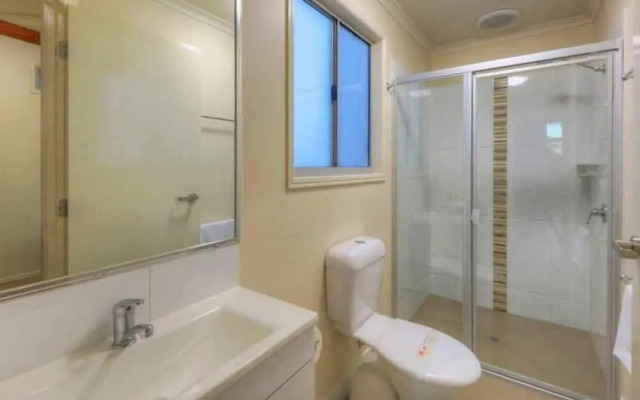 Tasman Holiday Parks - Rollingstone