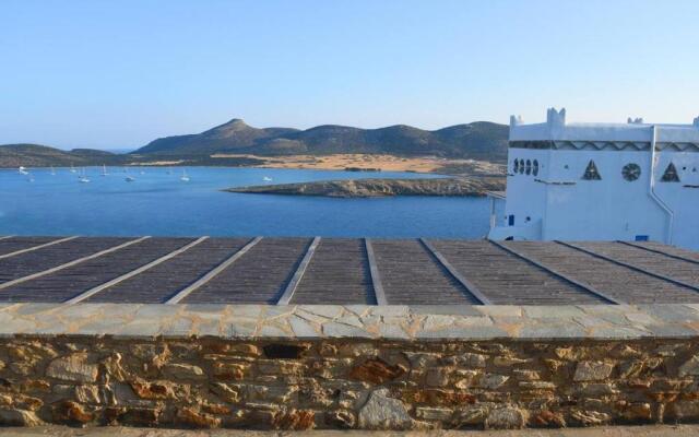 Antiparos Stone House with sea views