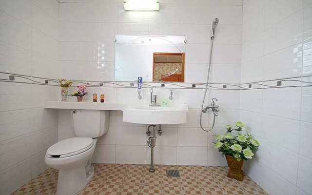 Donggang Village Caravan Pension