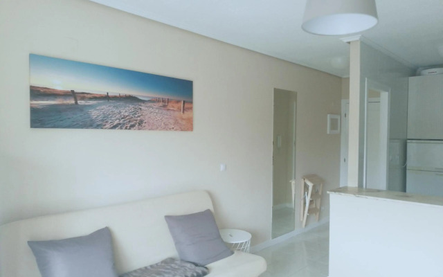 Apartamento a cuatro minutos caminando de la playa