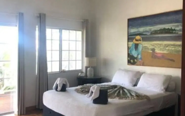 Waterfront Lodge