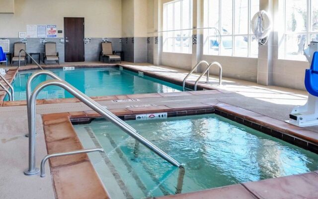 Comfort Inn & Suites Artesia