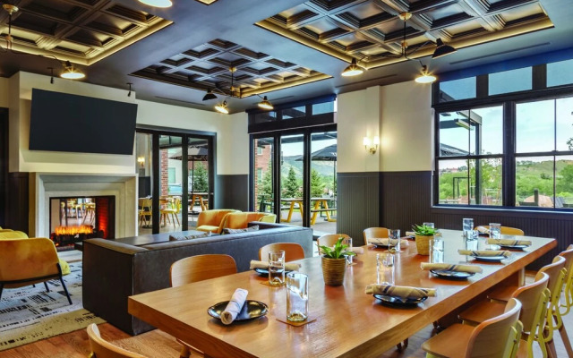 The Eddy Taproom & Hotel