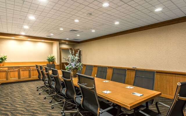 Quality Inn & Suites Baton Rouge West – Port Allen