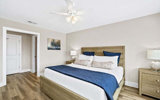 Bay Point Golf Villas by PHG