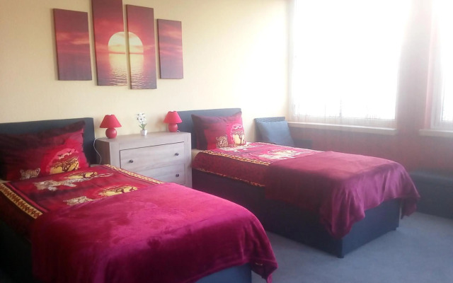 1 Ferienwohnung & 6 Gästezimmer