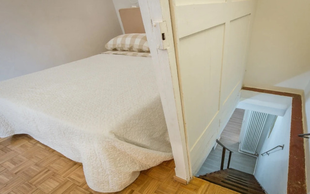 Pandolfini Courtyard